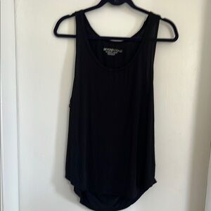 Beyond Yoga black tank
